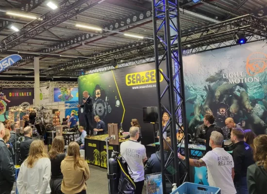 Beurstand duikbeurs Sea & Sea en Light and Motion