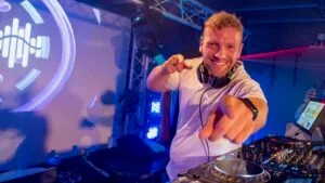 Dj Justin