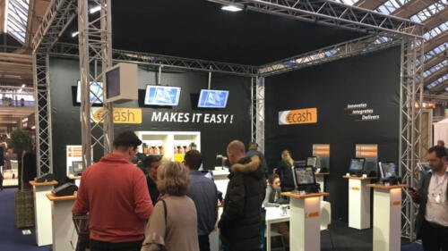 E-Cash Beurs standbouw | Expo stand | H30V Prolyte truss verhuur | Horecava Amsterdam